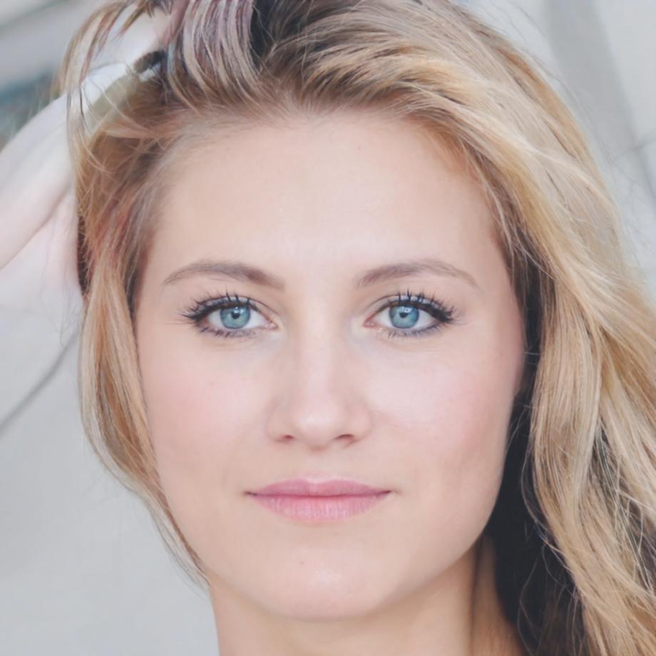 Sienna Blackwell budget specialist